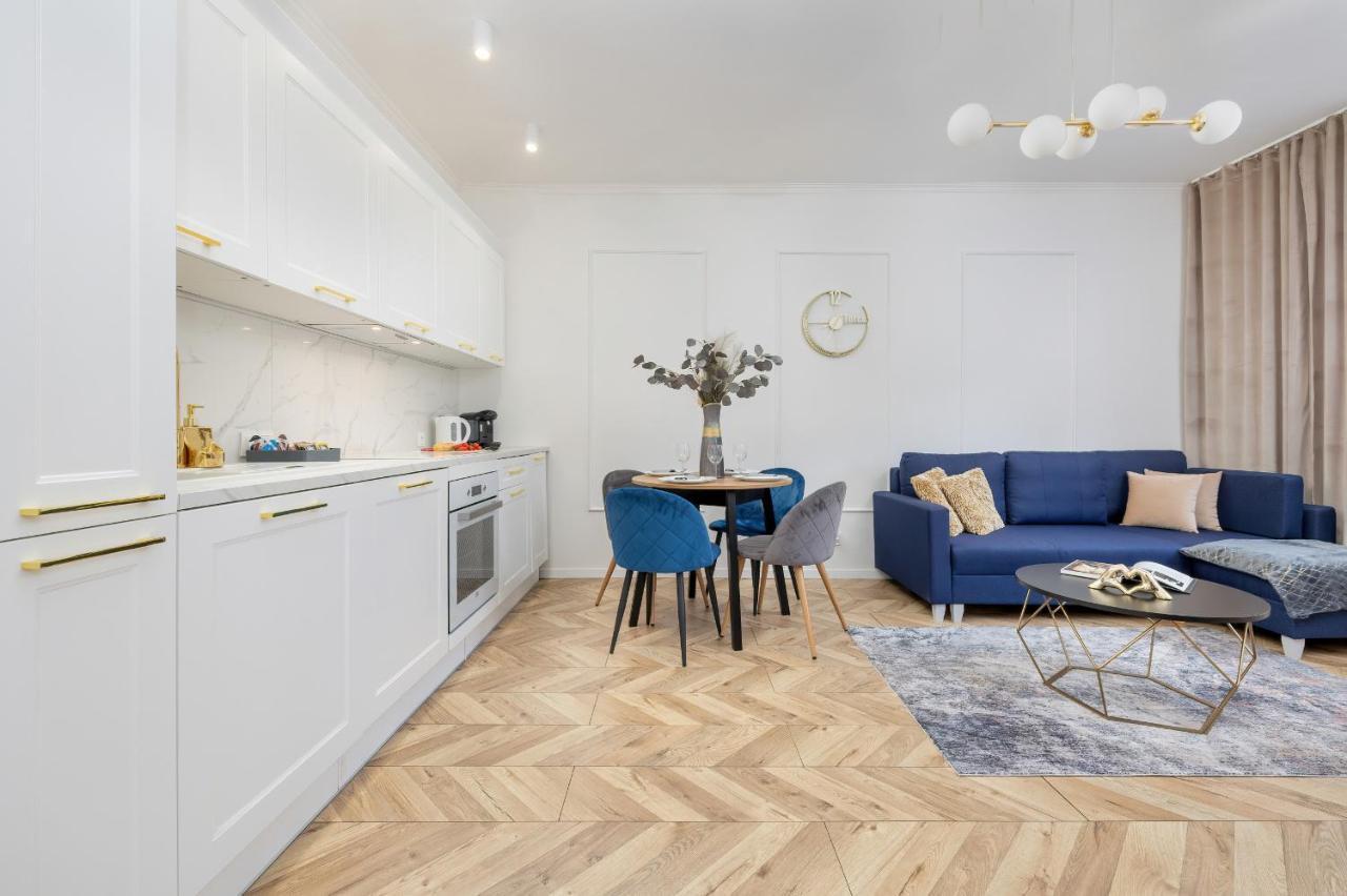 Beautiful One Bedroom Apartment Zamkowa By Rent Like Home Danzig Exterior foto